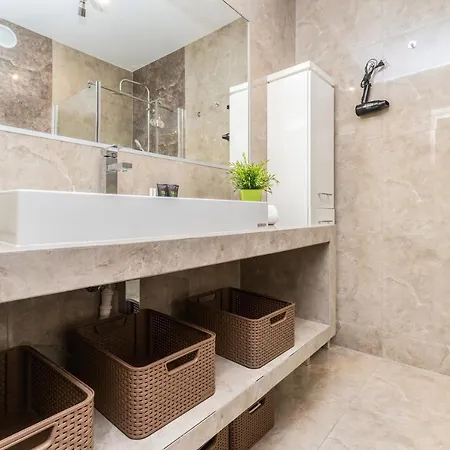 Apartament Kalinowa Z Parkingiem W Cenie By Noclegi Renters Kosakowo Exterior photo